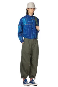 Comme Des Garçons Play Blue Converse - Half Heart Chuck 70 Low Sneakers -Menswear Rise Sales Store Comme Des Garcons Play Blue Converse Half Heart Chuck 70 Low Sneakers AZ K121 001 2 30 m