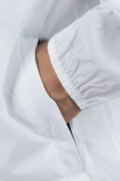 Comme Des Garçons Play K-WAY Hoodie Full Zip - White -Menswear Rise Sales Store Comme Des Garcons Play K WAY Hoodie Full Zip White AZ J501 051 3 noe 06 m