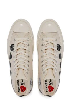 Comme Des Garçons Play Off-White Converse -Multiple Black Hearts Chuck 70 High Sneakers -Menswear Rise Sales Store Comme Des Garcons Play Off White Converse Multiple Black Hearts Chuck 70 High Sneakers AZ K127 001 2 04