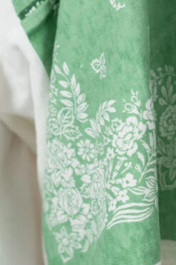 18.5/-Jersey Bandana HUGE T (Botanical) - Light Green 16 18.5/-Jersey Bandana HUGE T (Botanical) - Light Green -Menswear Rise Sales Store Kapital 185 Jersey Bandana HUGE T Botanical Light Green K2203SC056 LGR 46 m