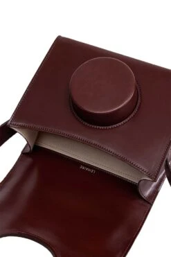 Lemaire CAMERA BAG - Cherry Mahogany -Menswear Rise Sales Store LEMAIRE CAMERA BAG Cherry Mahogany BG245 LL071 BR400 03