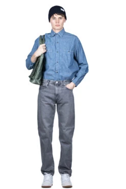 107 Ivy Fit Black Denim Bleach